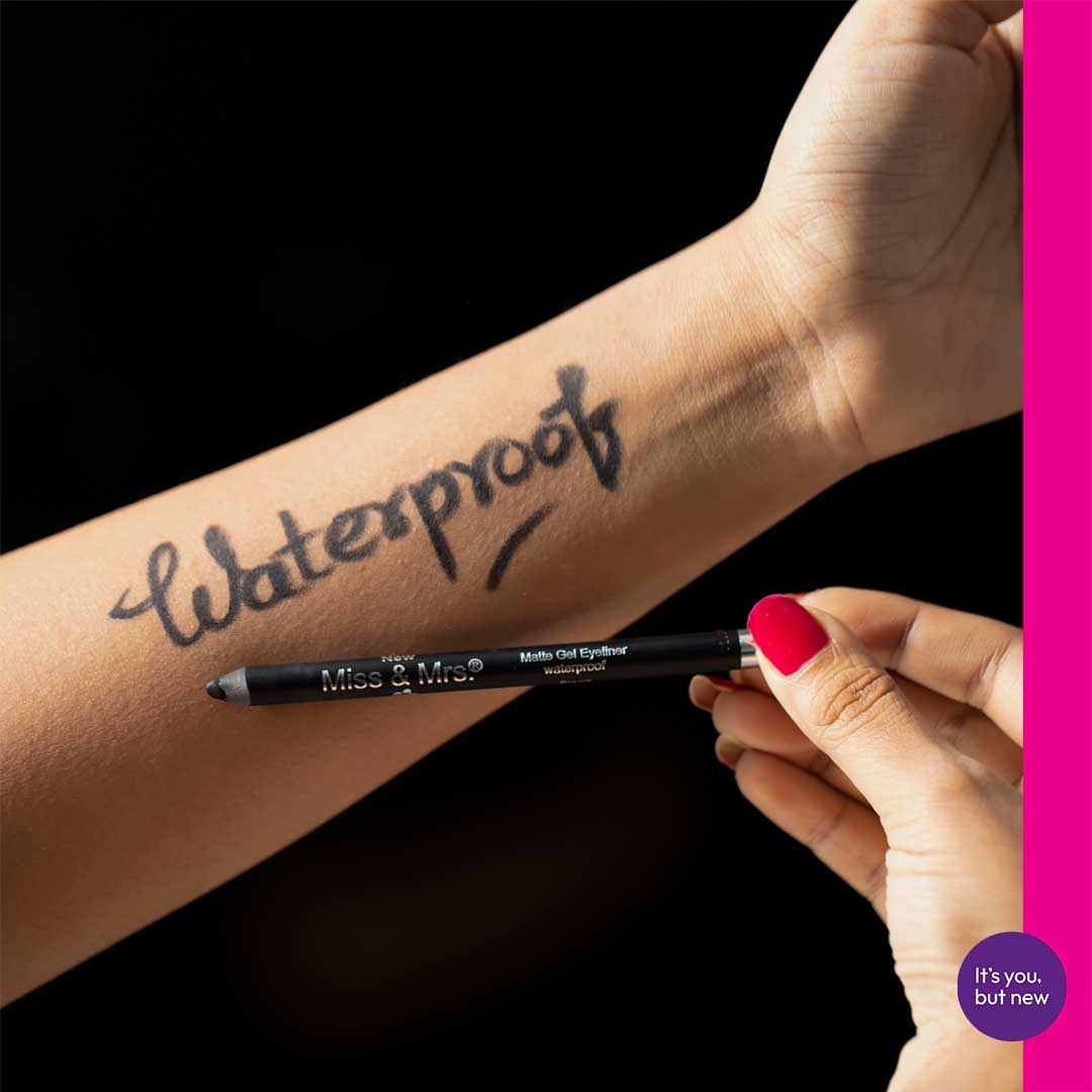 Miss & Mrs Nina Matte Gel Waterproof Eyeliner - Black
